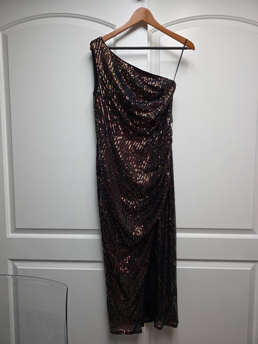 Grace Karin Black & iridescent One-Shoulder Sequin Evening Gown Sz Large BNWT